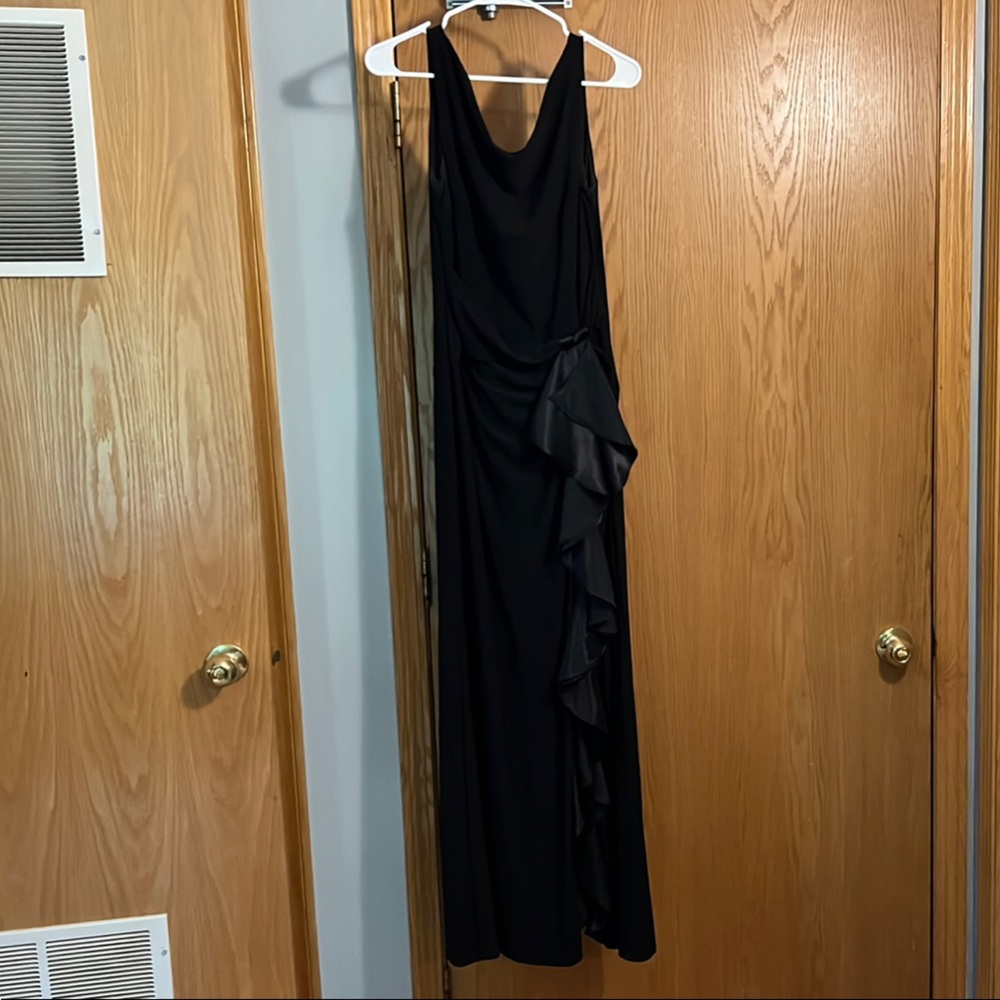 Betsy & Adam Black Sheath Cocktail Dress